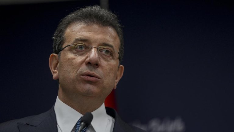 Kryetari i qytetit të Stambollit, Ekrem Imamoglu, dënohet me 20 muaj burg
