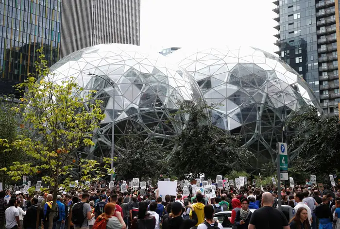 Amazon dhe lufta për talentin në AI: pse po ngelet pas rivalëve