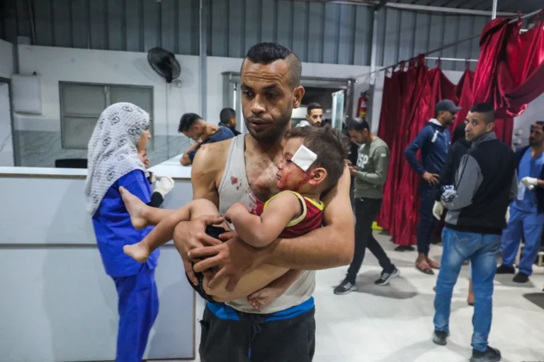 Izraeli 'rifillon' armëpushimin pasi vrau mbi 100 palestinezë nga sulmet ajrore në Gaza
