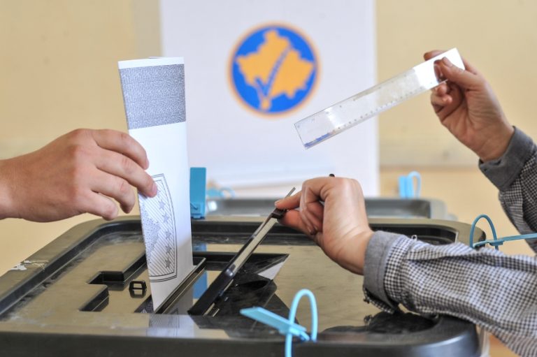 Zgjedhje pa fitues absolut, por me mesazhe të forta për partitë