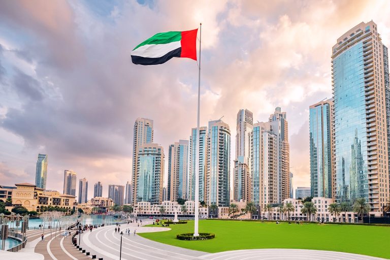 Emiratet e Bashkuara Arabe riafirmojnë neutralitetin: Hapësira ajrore nuk do të përdoret për veprime ushtarake kundër Iranit