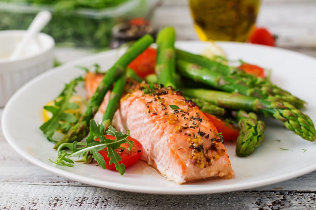 8 ushqime që mund t’i hani në vend të suplementeve me omega-3