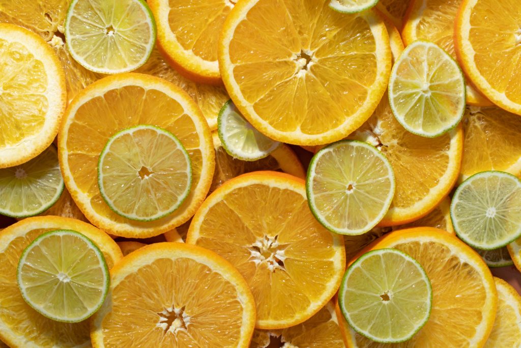 10 ushqime që mund t’i hani në vend të një suplementi të vitaminës C