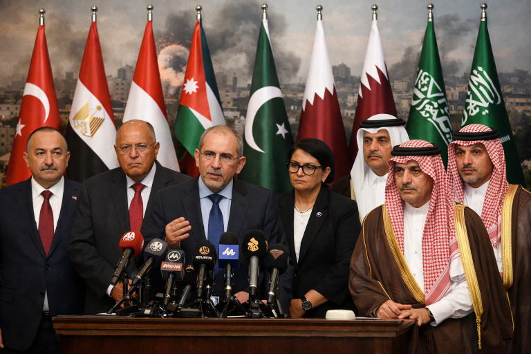 Shtatë shtete muslimane paralajmërojnë rrezik për procesin politik në Gaza Shtatë shtete muslimane paralajmërojnë rrezik për procesin politik në Gaza