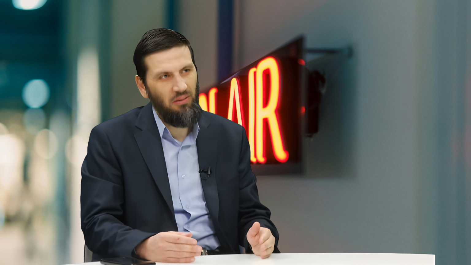 Nëse e Diela s’e rrezikon shtetin, pse ju tmerron Ramazani? Justinian Topulli Marrëdhënia me pushtetin - Justinian Topulli