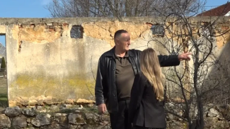 28 Vite që nga masakra në Qirez dhe Likoshan: rrëfimi i një dëshmitari për ditët që tronditën Drenicën 28 Vite që nga masakra në Qirez dhe Likoshan: rrëfimi i një dëshmitari për ditët që tronditën Drenicën
