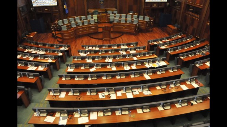 Kuvendi në pauzë pas konstituimit të legjislaturës së dhjetë, pritet rikthimi për votimin e Qeverisë Kuvendi në pauzë pas konstituimit të legjislaturës së dhjetë, pritet rikthimi për votimin e Qeverisë