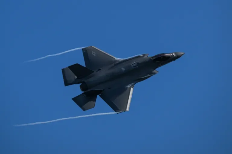 Administrata Trump miraton shitjen e avionëve luftarakë F-35 Arabisë Saudite